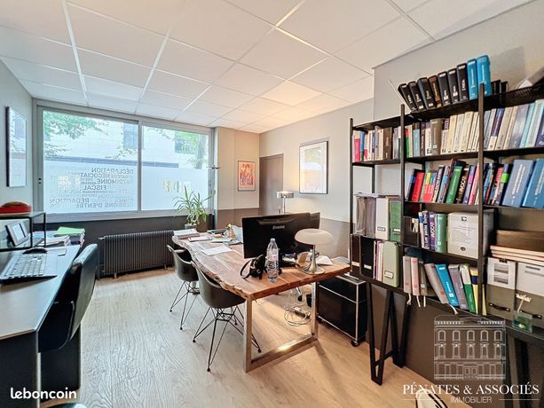 Propiedad comercial en Rouen, France 234 m² No. 311018