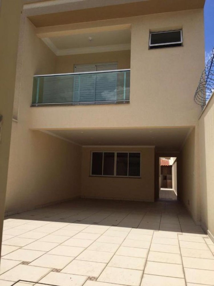 Дом с 3 спальнями в Сан-Паулу, Бразилия № 534348