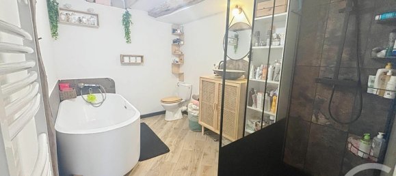 2 bedrooms House in Montpon-Menesterol, France No. 307391 8