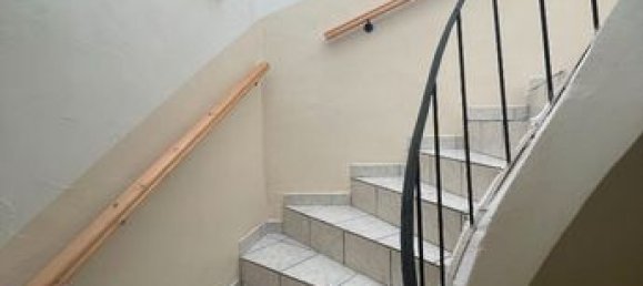 Apartamento de 2 dormitorios en Cuers, France No. 312995 10