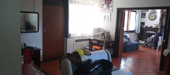 Дом с 5 комнатами в Пагани, Италия № 229407 20