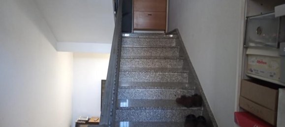 Дом с 5 комнатами в Пагани, Италия № 229407 5