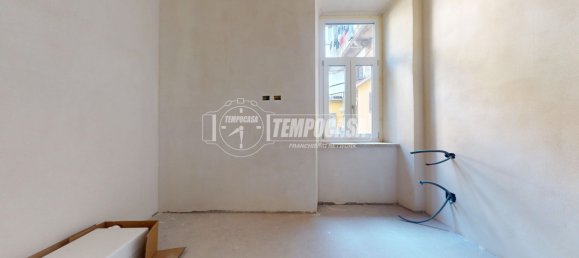 Квартира с 3 комнатами в Кунео, Италия № 286564 24