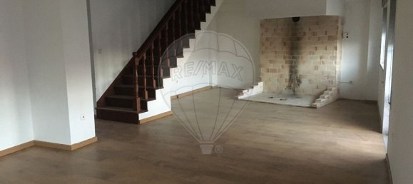 3 bedrooms House in Horta da Vilarica, Portugal No. 163328 4