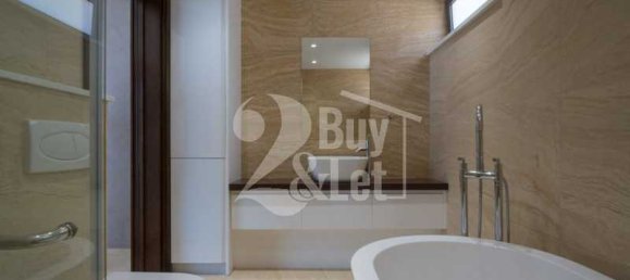 4 bedrooms Villa in Germasogeia, Cyprus No. 19060 9