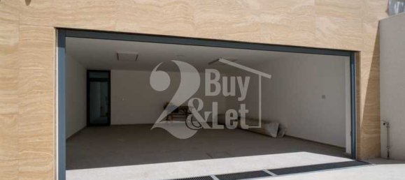 4 bedrooms Villa in Germasogeia, Cyprus No. 19060 12