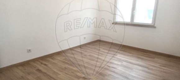 4 bedrooms House in Palmela, Portugal No. 22367 16