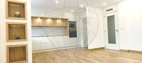 4 bedrooms House in Palmela, Portugal No. 22367 5