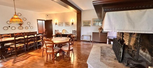7 rooms Villa in Udine, Italy No. 21184 10
