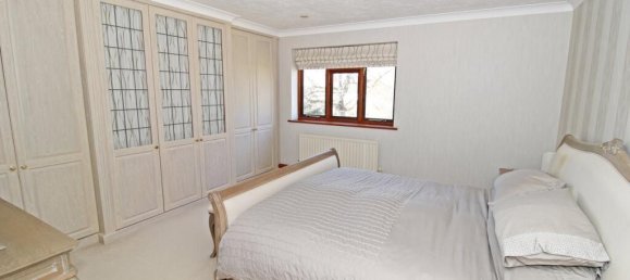 5 Schlafzimmer Haus in Park Langley, United Kingdom, Nr. 1113 11