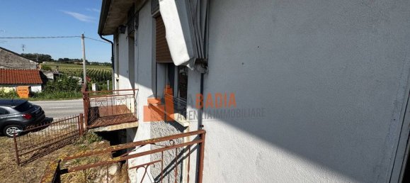 7 bedrooms Villa in Canda, Italy No. 262392 23