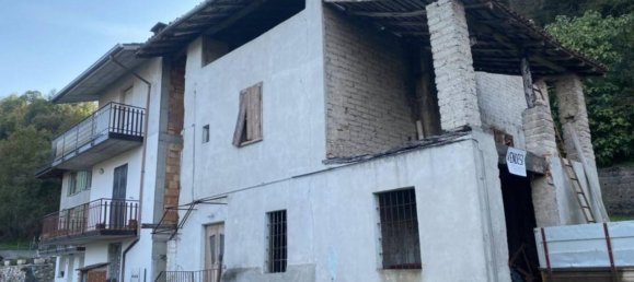 3 rooms House in Sabbio Chiese, Italy No. 40410 8