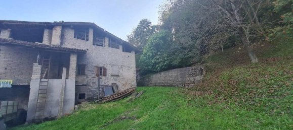 3 rooms House in Sabbio Chiese, Italy No. 40410 5