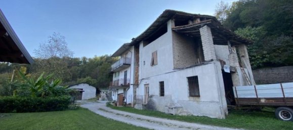 3 rooms House in Sabbio Chiese, Italy No. 40410 4