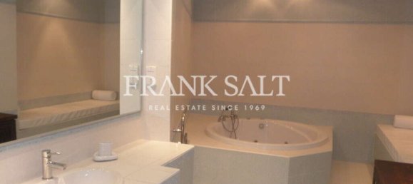 3 bedrooms Apartment in Sliema, Malta No. 8520 7