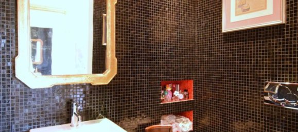 7 rooms Apartment in Verona, Italy No. 283971 11