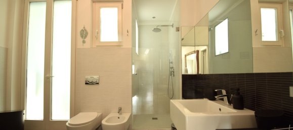 7 rooms Apartment in Verona, Italy No. 283971 15