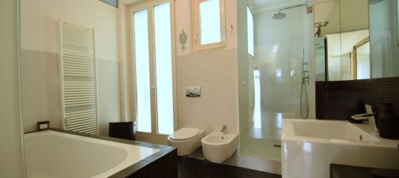 7 rooms Apartment in Verona, Italy No. 283971 16