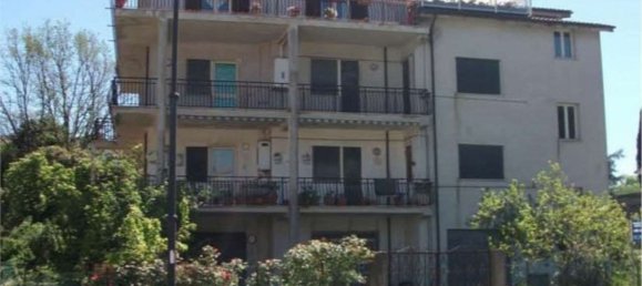 Квартира с 7 комнатами в Мальяно Романо, Италия № 205409 3