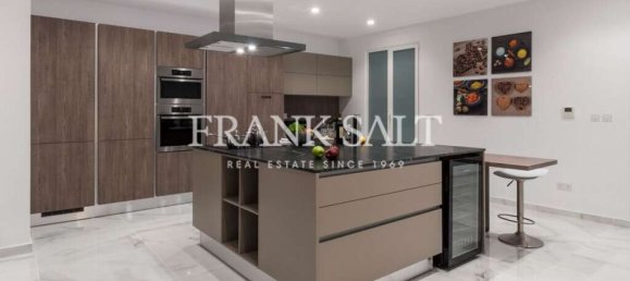 3 bedrooms Apartment in Sliema, Malta No. 3911 3