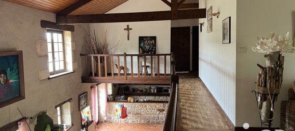 3 bedrooms Townhouse in Charente, France No. 348605 9