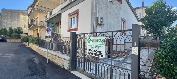 5 chambres Appartement à Tuscania, Italy No. 327244 3