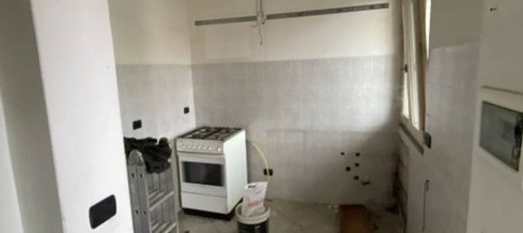 2 rooms Apartment in Garbagnate Milanese, Italy No. 182622 5