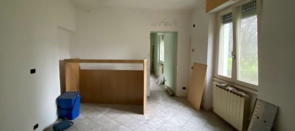 2 rooms Apartment in Garbagnate Milanese, Italy No. 182622 9