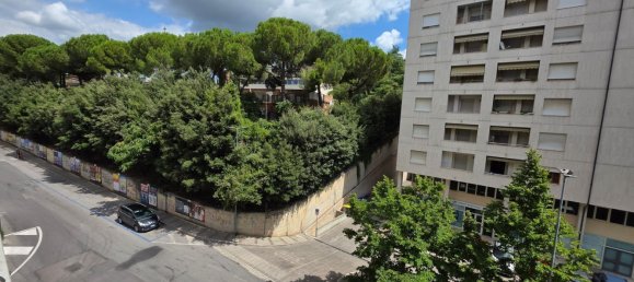 5 rooms Apartment in Perugia, Italy No. 276324 6
