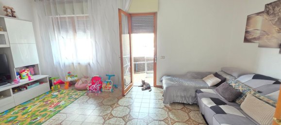 5 rooms Apartment in Perugia, Italy No. 276324 9