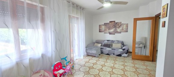 5 rooms Apartment in Perugia, Italy No. 276324 17