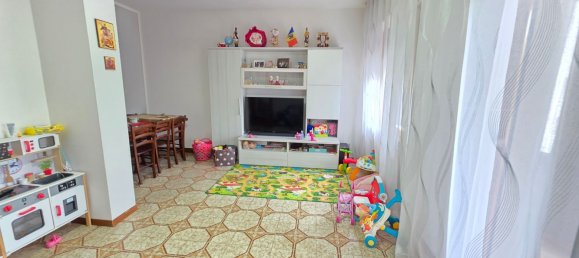 5 rooms Apartment in Perugia, Italy No. 276324 13