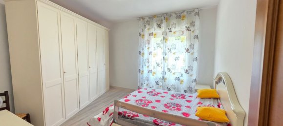5 rooms Apartment in Perugia, Italy No. 276324 20