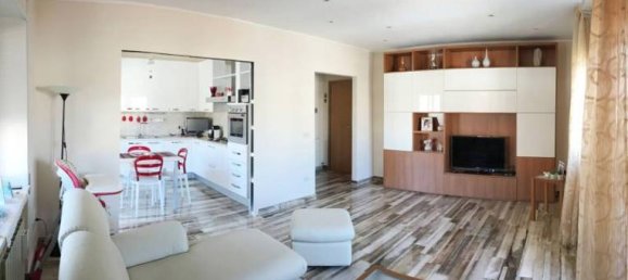 4 rooms Apartment in Fondi, Italy No. 253991 8