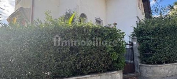 Villa de 4 dormitorios en Borgosesia, Italy No. 333390 5