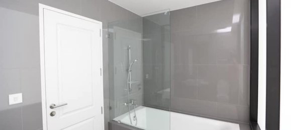 Apartamento com 2 quartos em condomínio em Bangkok, Thailand N.º 2764 3