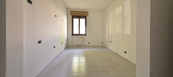 2 bedrooms Apartment in Muggiò, Italy No. 344811 13