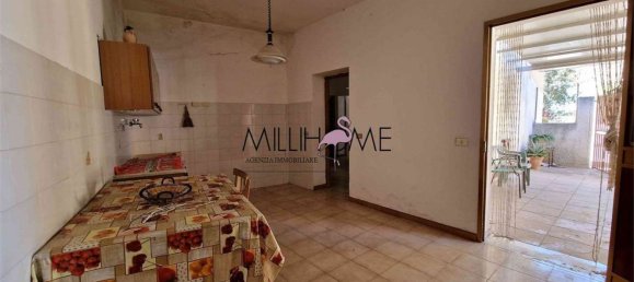 Дом с 5 комнатами в Марсала, Италия № 154467 8