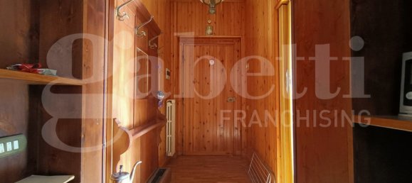 2 bedrooms Apartment in Deruta, Italy No. 50332 5