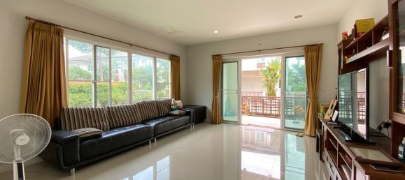 3 bedrooms Cafe / restaurant in Chiang Mai, Thailand No. 9129 2