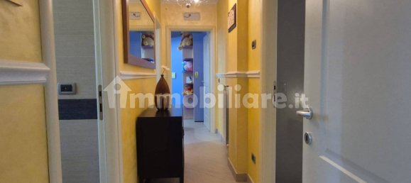 3 bedrooms Apartment in Pescara, Italy No. 339698 9