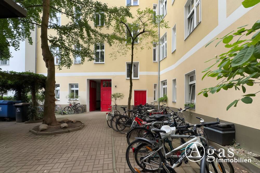 Квартира с 1 спальней в Пренцлауэр-Берг, Германия № 49089