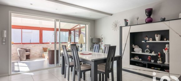 4 rooms House in Fontaine, France No. 343460 3