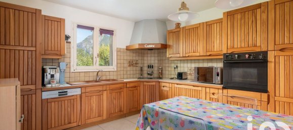 4 rooms House in Fontaine, France No. 343460 5