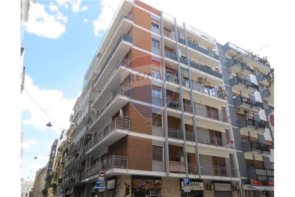 3غرفة شقة في Bari, Italy رقم 142311