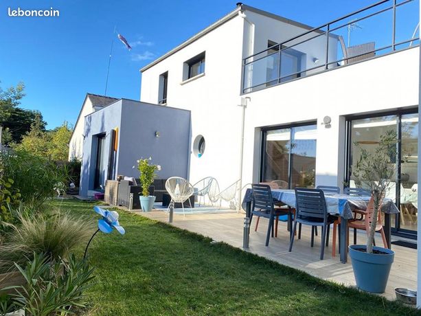 5 bedrooms House in Pornichet, France No. 281360