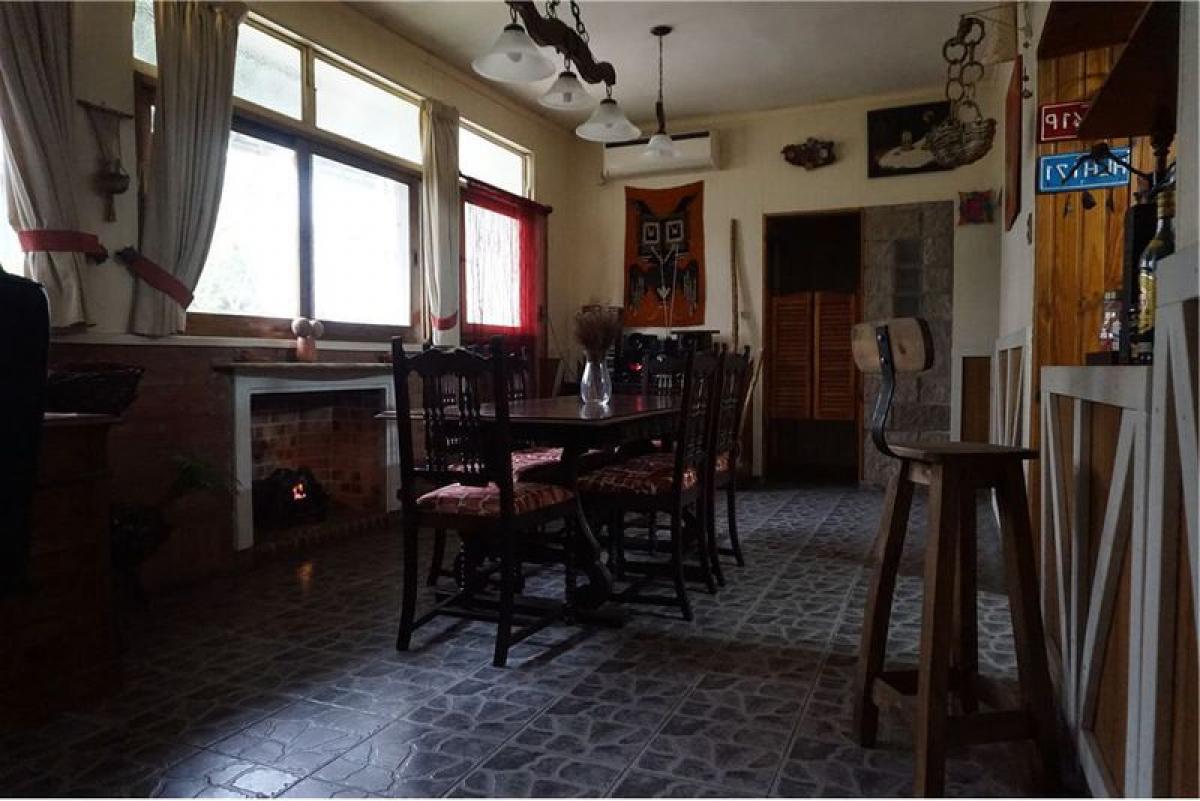 3 bedrooms House in Buenos Aires, Argentina No. 97230