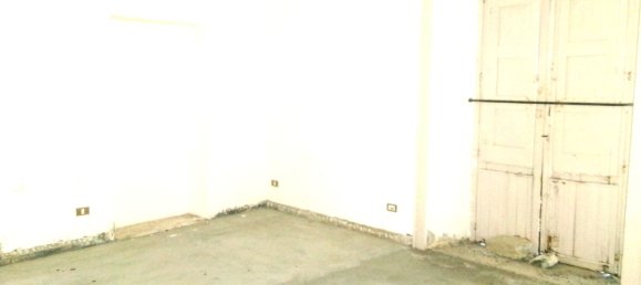 6 rooms Apartment in Paola, Italy No. 38508 12