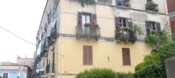 6 rooms Apartment in Paola, Italy No. 38508 15
