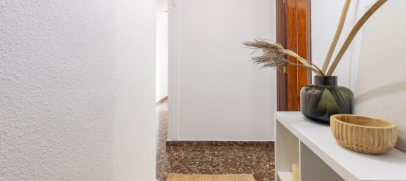 3 bedrooms Apartment in Valencia, Spain No. 187066 38